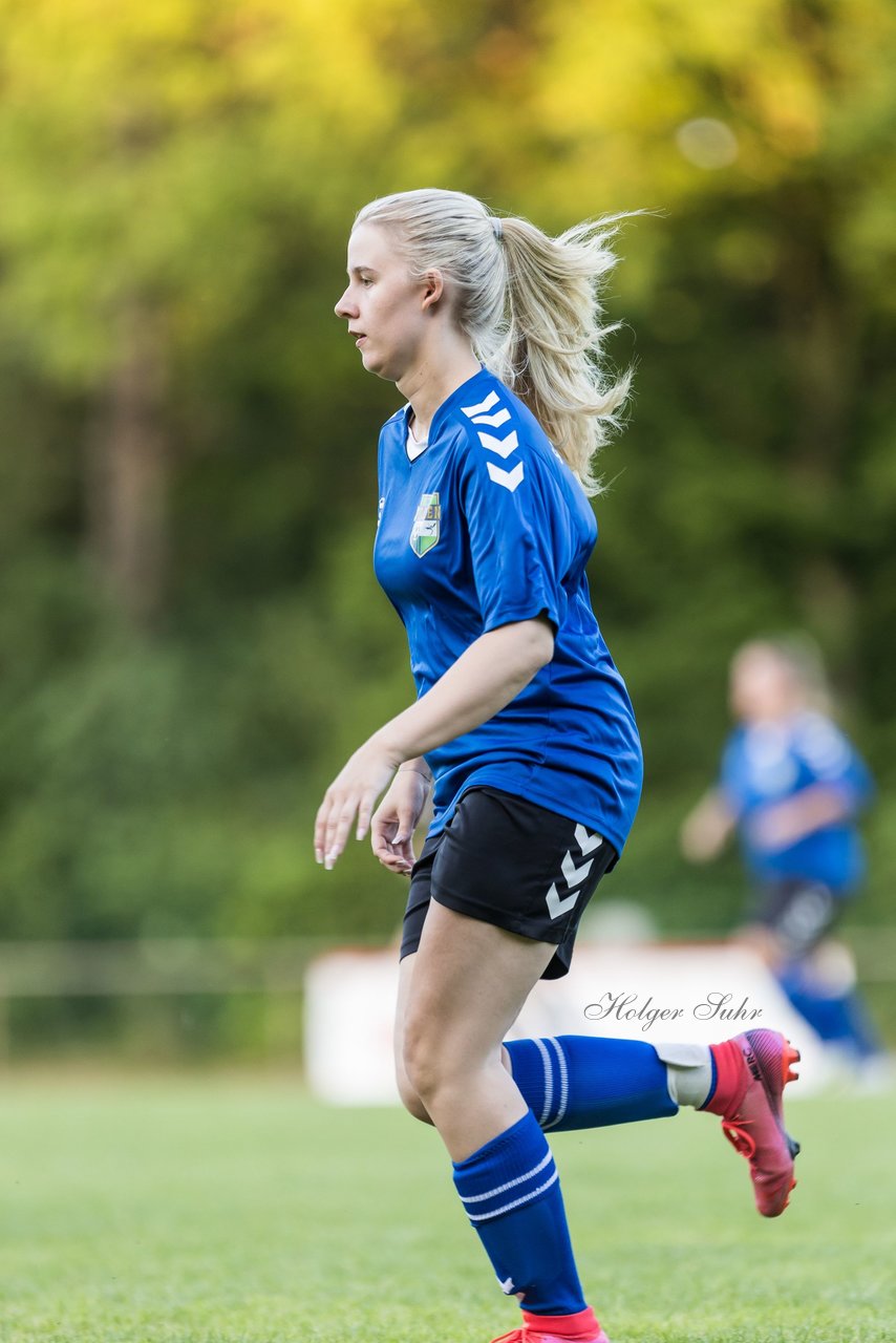 Bild 225 - Loewinnen Cup